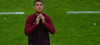 Primele vesti despre accidentarea lui Ronaldo: risca sa nu fie pe teren intr-un alt meci cu trofeul pe masa Primele vesti despre accidentarea lui Ronaldo: risca sa nu fie pe teren intr-un alt meci cu trofeul pe masa