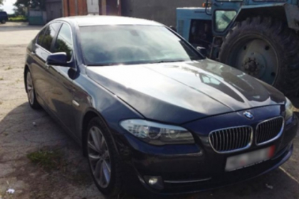 Un BMW cautat de Interpol, retinut la frontiera moldoveneasca. Cine se afla la volanul bolidului Un BMW cautat de Interpol, retinut la frontiera moldoveneasca. Cine se afla la volanul bolidului