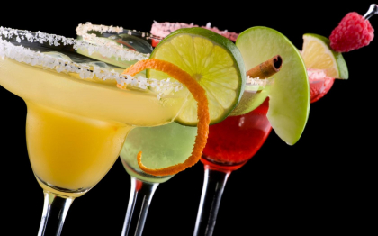 Descoperire uimitoare! Nu mai manca lamaia de pe paharul cocktailurilor - FOTO
