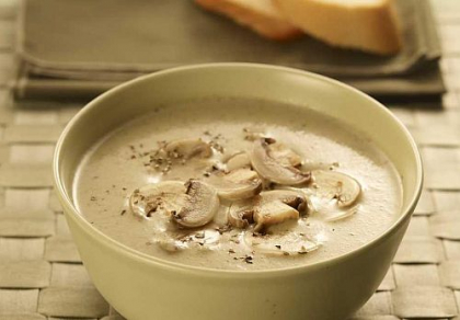 Supa crema de ciuperci cu crutoane Supa crema de ciuperci cu crutoane