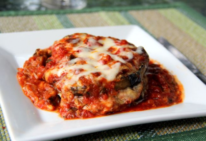 Vinete coapte cu parmezan si mozzarella, o cina usoara de vara