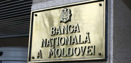 Fostul viceguvernator si cei doi fosti sefi de directie a Bancii Nationale isi vor petrece urmatoarele 25 si respectiv 30 de zile dupa gratii Fostul viceguvernator si cei doi fosti sefi de directie a Bancii Nationale isi vor petrece urmatoarele 25 si respectiv 30 de zile dupa gratii
