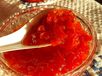 A preparat acest amestec din ardei si a ramas masca de efectul lui! Pentru a face reteta minune ai nevoie doar de doua ingrediente A preparat acest amestec din ardei si a ramas masca de efectul lui! Pentru a face reteta minune ai nevoie doar de doua ingrediente