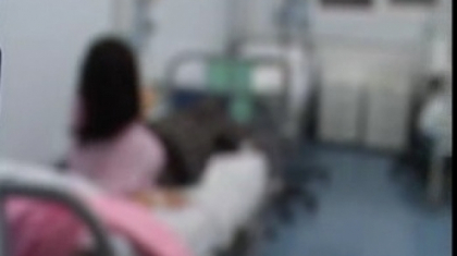 Au mers intr-un local din Briceni pentru a lua cina, insa au ajuns de urgenta la spital. O femeie si patru copii minori, internati dupa ce s-au intoxicat cu mancare Au mers intr-un local din Briceni pentru a lua cina, insa au ajuns de urgenta la spital. O femeie si patru copii minori, internati dupa ce s-au intoxicat cu mancare