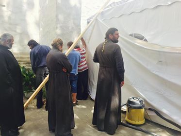 Premiera pentru Republica Moldova. Gavriil Banulescu-Bodoni va fi canonizat: in aceste momente moastele mitropolitului sunt deshumate - GALERIE FOTO