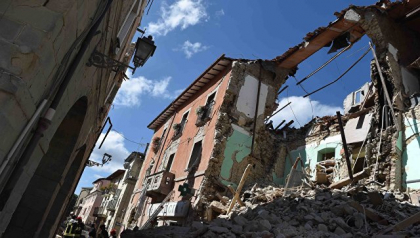Ultima ora! Inca un cutremur de 4,3 grade pe scara Richter a avut loc cu putin timp in urma in Amatrice Ultima ora! Inca un cutremur de 4,3 grade pe scara Richter a avut loc cu putin timp in urma in Amatrice