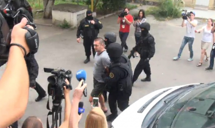 Sedinta de la Judecatoria Buiucani, amanata. Platon: "toti banii i-a furat Plahotniuc, eu sunt absolut nevinovat"- FOTO Sedinta de la Judecatoria Buiucani, amanata. Platon: "toti banii i-a furat Plahotniuc, eu sunt absolut nevinovat"- FOTO