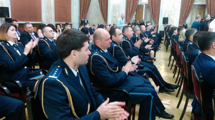 25 de ani de la instituirea sistemului vamal national. Zeci de vamesi isi sarbatoresc astazi ziua profesionala - GALERIE FOTO