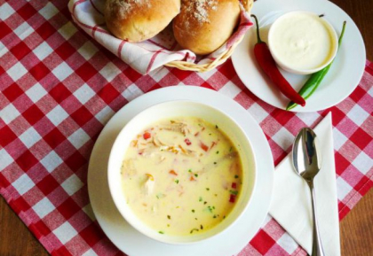 Ciorba de pui radauteana, un deliciu in zilele de toamna