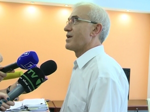 Dupa scandalul de lux de la Apa Canal, seful intreprinderii pleaca din functie? A fost depusa o cerere de demisie