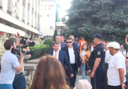 Sedinta de judecata in dosarul in care este cercetat Ilan Sor, amanata. Ce au cerut avocatii primarului de Orhei Sedinta de judecata in dosarul in care este cercetat Ilan Sor, amanata. Ce au cerut avocatii primarului de Orhei