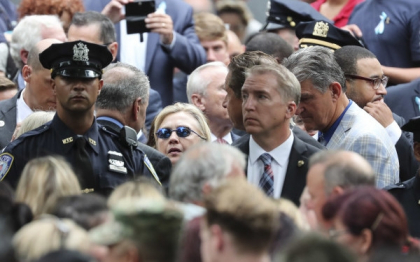 Hillary Clinton a fost diagnosticata cu pneumonie. Decizia luata de candidata la prezidentiale dupa ce i s-a facut rau Hillary Clinton a fost diagnosticata cu pneumonie. Decizia luata de candidata la prezidentiale dupa ce i s-a facut rau