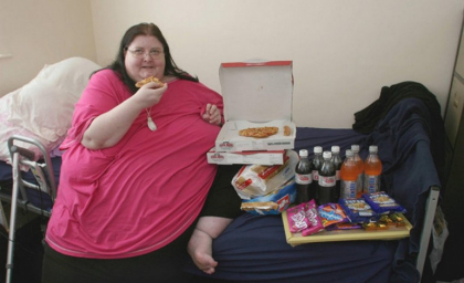 A murit dupa ce a consumat 6 mii de de calorii pe zi A murit dupa ce a consumat 6 mii de de calorii pe zi