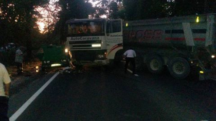 Ambuteiaje kilometrice in sectorul Botanica al capitalei. Din cauza unui accident produs pe strada Muncesti, masinile stau in cozi interminabile - FOTO Ambuteiaje kilometrice in sectorul Botanica al capitalei. Din cauza unui accident produs pe strada Muncesti, masinile stau in cozi interminabile - FOTO