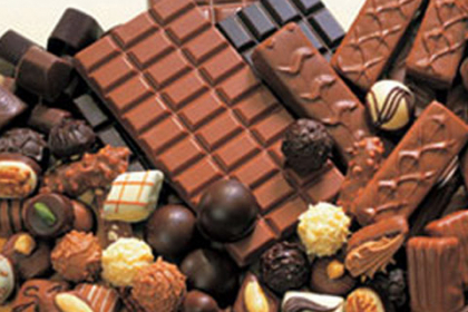 Poti renunta la tot insa nu si la ciocolata? Ce se intampla cu organismul tau, daca o consumi zilnic Poti renunta la tot insa nu si la ciocolata? Ce se intampla cu organismul tau, daca o consumi zilnic