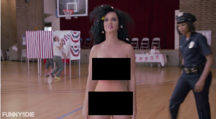 Katy Perry, indeamna americanii la vot...goala. Imaginile au devenit virale - VIDEO Katy Perry, indeamna americanii la vot...goala. Imaginile au devenit virale - VIDEO