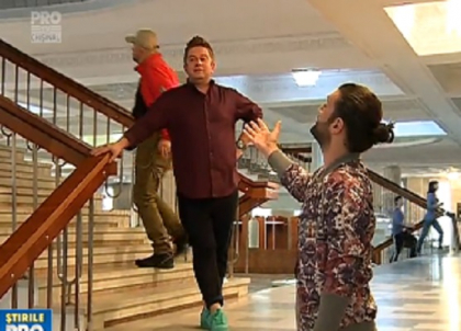 Preselectiile ROMANII AU TALENT continua si maine la Chisinau. Smiley si Pavel Bartos te asteapta sa vezi ce talente noi au descoperit