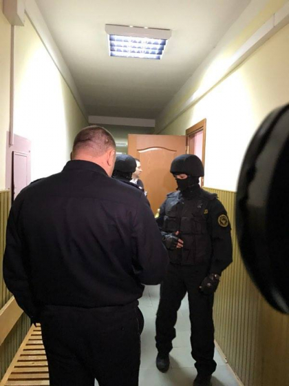 Procesul de judecata la Curtea de Apel in cazul lui Vlad Filat. Fostul premier este prezent - FOTO Procesul de judecata la Curtea de Apel in cazul lui Vlad Filat. Fostul premier este prezent - FOTO