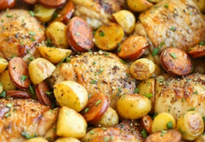 La ce riscuri ne expunem daca tinem cartofii la lumina! Ce adevar socant au scos la iveala nutritionistii La ce riscuri ne expunem daca tinem cartofii la lumina! Ce adevar socant au scos la iveala nutritionistii