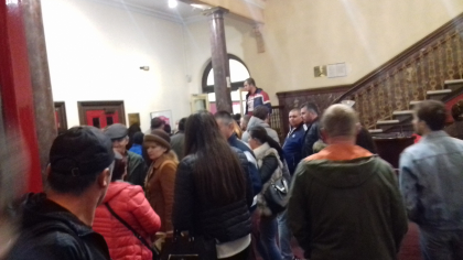 Incidente in diaspora. La Londra mai multi moldoveni nu au votat. Care a fost motivul - FOTO Incidente in diaspora. La Londra mai multi moldoveni nu au votat. Care a fost motivul - FOTO