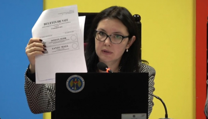 A fost aprobat modelul buletinului de vot pentru cel de-al doilea scrutin pentru prezidentiale. Cum va arata acesta - FOTO A fost aprobat modelul buletinului de vot pentru cel de-al doilea scrutin pentru prezidentiale. Cum va arata acesta - FOTO