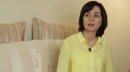 Acasa la Maia Sandu: "Stau intr-un apartament cu doua odai, 77 metri patrati" - Zdg.md - VIDEO