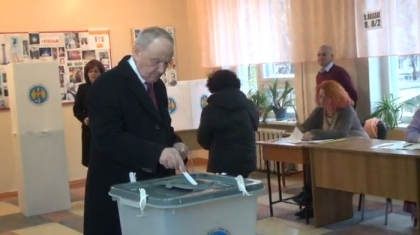 Actualul presedinte Nicolae Timofti si-a ales... succesorul: "Pentru binele tarii, un presedinte care sa reuseasca mai mult decat am reusit eu" - FOTO Actualul presedinte Nicolae Timofti si-a ales... succesorul: "Pentru binele tarii, un presedinte care sa reuseasca mai mult decat am reusit eu" - FOTO