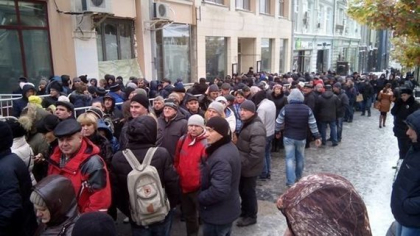 Turul II al prezidentialelor! RUSIA, Moscova. Peste 1.000 de oameni, la coada URIASA ca sa voteze - FOTO - Rise.md