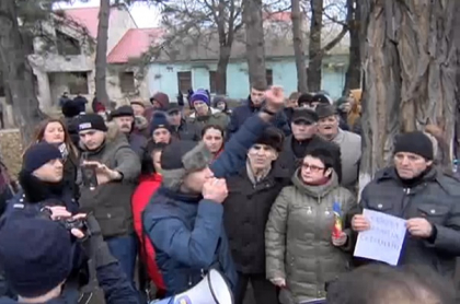 LIVE VIDEO. Zeci de oameni au iesit si astazi in strada pentru a cere alegeri prezidentiale repetate