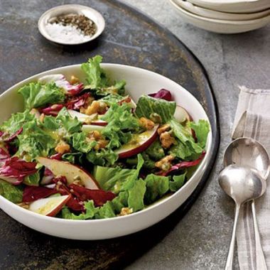 Salata de toamna cu pere Salata de toamna cu pere