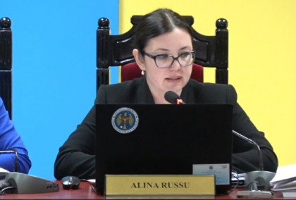 Aprobarea raportul CEC privind rezultatele alegerilor din 13 noiembrie - motiv de disputa intre membrii comisiei: Gafton: "dau turcii sau ce? Iese ca sunt impus sa votez ceva ce nu am citit". Rusu: "nu este nimic nou" Aprobarea raportul CEC privind rezultatele alegerilor din 13 noiembrie - motiv de disputa intre membrii comisiei: Gafton: "dau turcii sau ce? Iese ca sunt impus sa votez ceva ce nu am citit". Rusu: "nu este nimic nou"