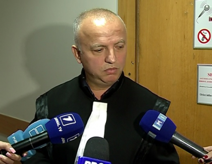 Consulul Republicii Moldova la Istanbul isi va petrece urmatoarele 30 de zile dupa gratii: este acuzat de luare de mita si ca a primit mai multe cadouri Consulul Republicii Moldova la Istanbul isi va petrece urmatoarele 30 de zile dupa gratii: este acuzat de luare de mita si ca a primit mai multe cadouri