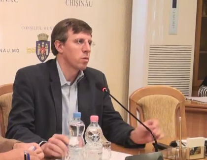 Dorin Chirtoaca despre perchezitiile CNA: "Era de asteptat. Este vorba de copii si este si mai grav" Dorin Chirtoaca despre perchezitiile CNA: "Era de asteptat. Este vorba de copii si este si mai grav"