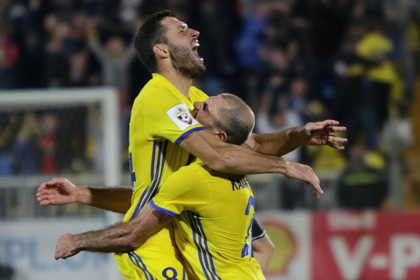 Erou si antierou, in acelasi meci. Alexandru Gatcan a marcat un gol pentru FC Rostov in partida cu Anji, din Campionatul Rusiei Erou si antierou, in acelasi meci. Alexandru Gatcan a marcat un gol pentru FC Rostov in partida cu Anji, din Campionatul Rusiei