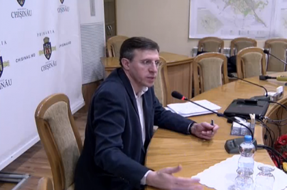 Dorin Chirtoaca anunta ca toti sefii de Directii teritoriale vor fi suspendati din functie: "Sunt zeci, sute care o sa faca din mine talpa iadului" Dorin Chirtoaca anunta ca toti sefii de Directii teritoriale vor fi suspendati din functie: "Sunt zeci, sute care o sa faca din mine talpa iadului"