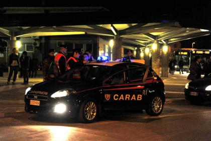 Doi moldoveni stabiliti in Italia, condamnati la inchisoare. Ce au ascuns in portbagajul unui BMW