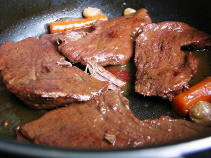 Este un bun somnifer, albeste dintii, previne ridurile, fragezeste carnea, iar noi o aruncam, fara sa banuim cat de utila ne poate fi