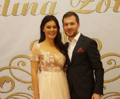 "Am spus DA celui mai romantic si drag barbat din lume". Cum arata inelul de logodna primit de deputata Alina Zotea - FOTO