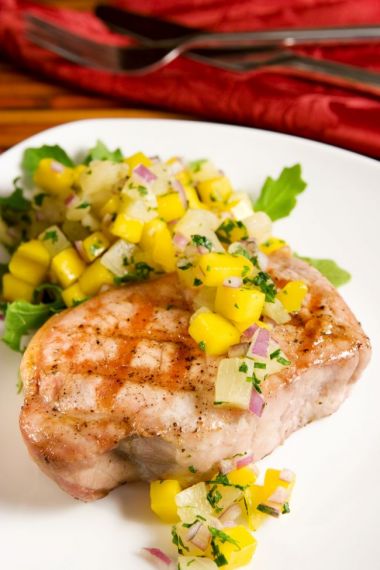 Cotlet de porc cu sos tropical