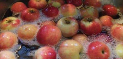 Cum reduci continutul de pesticide din fructe si legume! Incearca trucul asta