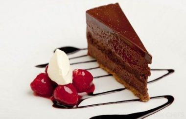 Tort de ciocolata