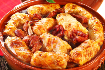 Trucul simplu care TRANSFORMA SARMALELE intr-o mancare sanatoasa si cu mai putine calorii! Uite ce sa adaugi printre straturi Trucul simplu care TRANSFORMA SARMALELE intr-o mancare sanatoasa si cu mai putine calorii! Uite ce sa adaugi printre straturi