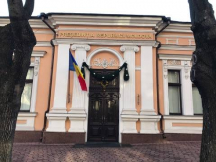 A disparut? Fara drapelul UE la Presedintia Republicii Moldova - FOTO A disparut? Fara drapelul UE la Presedintia Republicii Moldova - FOTO