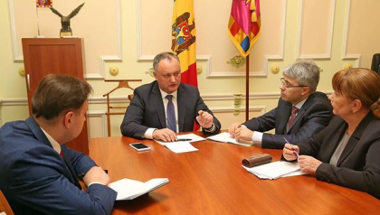 Prima initiativa legislativa semnata de Igor Dodon: Anularea proiectului de lege care pune miliardul furat pe umerii cetatenilor. Mesajul postat pe facebook - DOC Prima initiativa legislativa semnata de Igor Dodon: Anularea proiectului de lege care pune miliardul furat pe umerii cetatenilor. Mesajul postat pe facebook - DOC