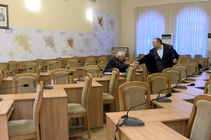 Sedinta LIVE a Primariei. Despre ce discuta functionarii in a doua zi a noului an Sedinta LIVE a Primariei. Despre ce discuta functionarii in a doua zi a noului an