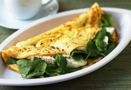 Omleta cu spanac si ricotta, ideala la orice ora