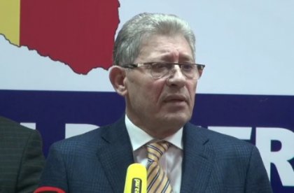 Ghimpu, despre sondajele care arata ca PL-ul nu va trece pragul electoral la parlamentare: "Iar atac, Iuda, Liuda, mila, tula, bula. Stim cum s-au facut, a fost Craciunul si au umblat cu uratul si colindatul" Ghimpu, despre sondajele care arata ca PL-ul nu va trece pragul electoral la parlamentare: "Iar atac, Iuda, Liuda, mila, tula, bula. Stim cum s-au facut, a fost Craciunul si au umblat cu uratul si colindatul"