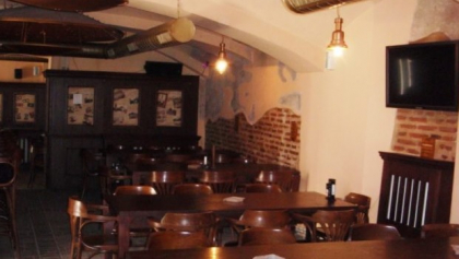WC-ul unei berarii din capitala, supravegheat video! Ce pedeapsa risca proprietarii \\ ZdG WC-ul unei berarii din capitala, supravegheat video! Ce pedeapsa risca proprietarii \\ ZdG