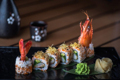 Adori sa mananci sushi? Iata ce pericol ascunde acest aliment