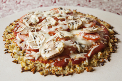 Pizza cu blat de conopida